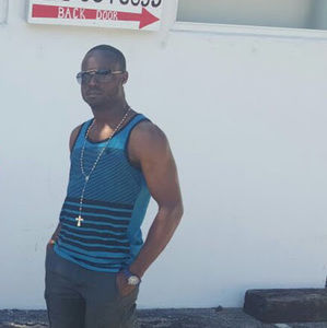 Meet your Posher, Alando